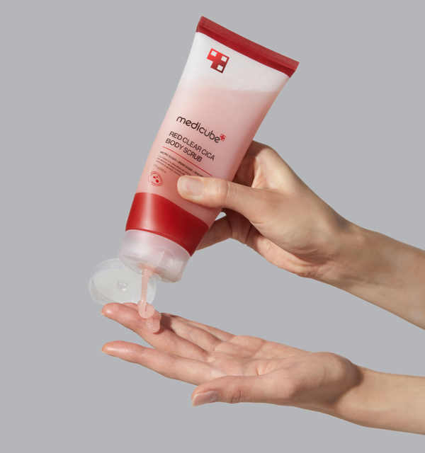 Medicube Red Clear Cica Body Scrub 200ml - Korean